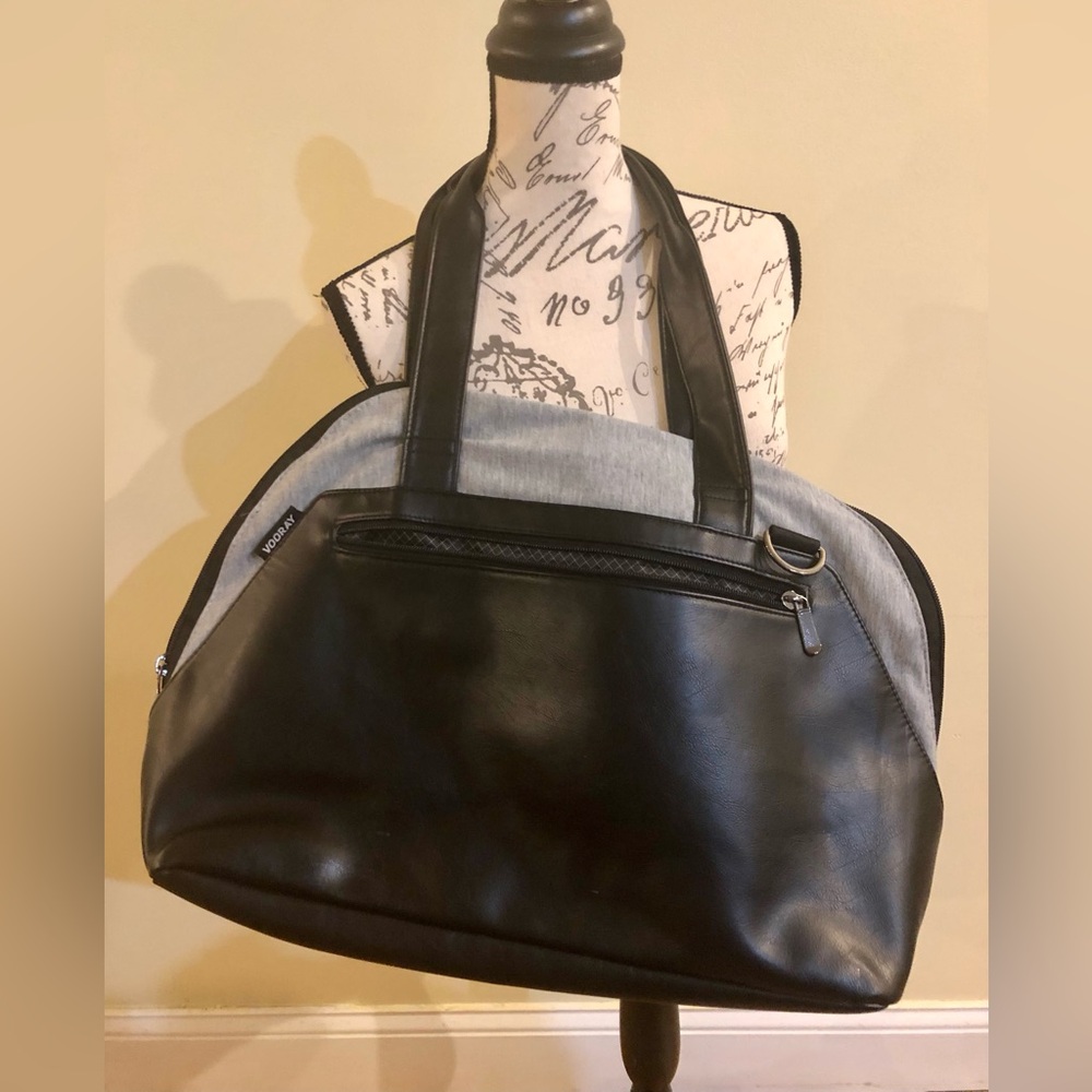 Elegant Black and Gray Men's Duffel Bag